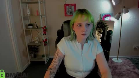 Roziett online show from 01/16/26, 09:24