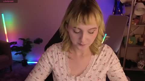 Roziett online show from 04/16/26, 09:10