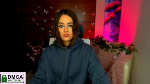 Snapshot of rozmary_ket chatting on 12/09/24, 03:22 Im Rozmary nice to meet you 3 online show from 12/09/24, 03:22