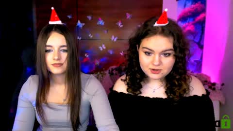 Snapshot of rozmary_ket chatting on 12/23/24, 10:53 Im Rozmary nice to meet you 3 online show from 12/23/24, 10:53