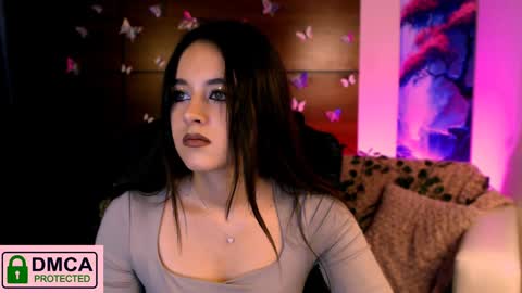 Snapshot of rozmary_ket chatting on 01/09/25, 10:52 Im Rozmary nice to meet you 3 online show from 01/09/25, 10:52