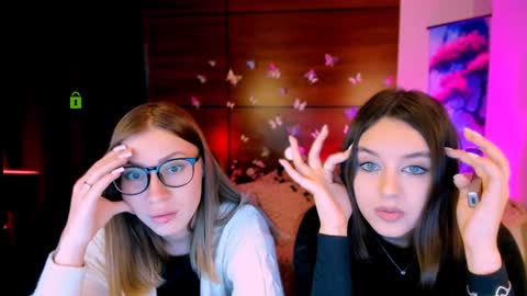 Snapshot of rozmary_ket chatting on 01/14/25, 04:40 Im Rozmary nice to meet you 3 online show from 01/14/25, 04:40