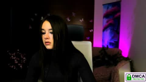 Snapshot of rozmary_ket chatting on 02/12/25, 12:22 Im Rozmary nice to meet you 3 online show from 02/12/25, 12:22