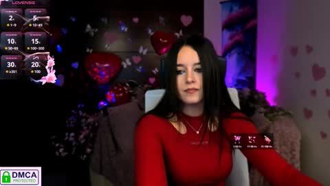 Snapshot of rozmary_ket chatting on 02/14/25, 03:05 Im Rozmary nice to meet you 3 online show from 02/14/25, 03:05