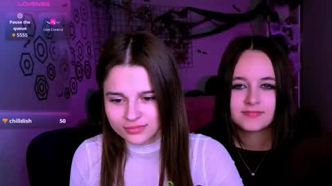 Snapshot of rozmary_ket chatting on 10/29/25, 05:36 Im Rozmary nice to meet you 3 online show from 10/29/25, 05:36