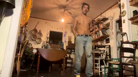 Snapshot of rp131313 chatting on 11/05/25, 12:10 rp131313 online show from 11/05/25, 12:10