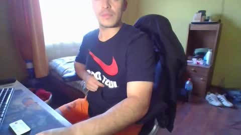 Snapshot of rpaulo25 chatting on 01/27/25, 06:20 rpaulo25 online show from 01/27/25, 06:20