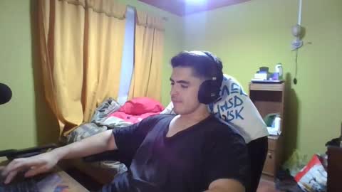 rpaulo25 online show from 02/24/25, 12:41