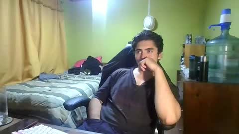 rpaulo25 online show from 04/16/26, 05:41