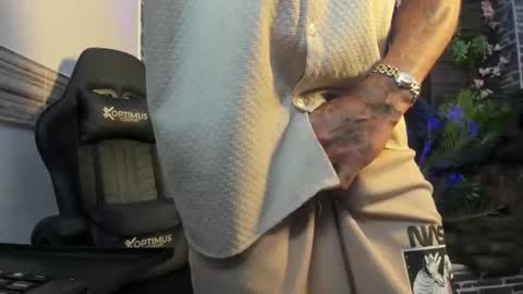 POOL online show from 03/25/26, 04:51