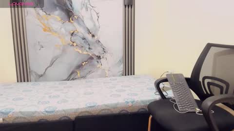 Rubi i love online show from 11/26/25, 11:44