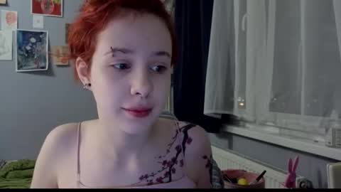 Rubi online show from 10/19/25, 05:57