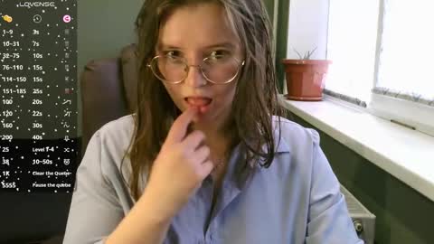 ruby_doyle online show from 10/20/25, 05:19