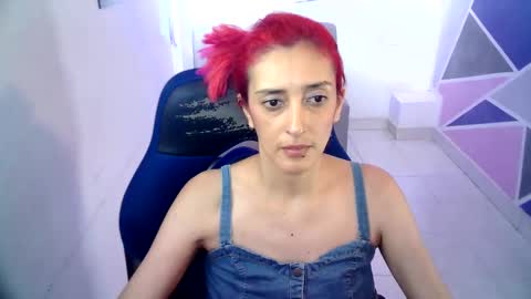 Snapshot of ruby_your_milf chatting on 12/27/24, 02:47 ruby_your_milf online show from 12/27/24, 02:47