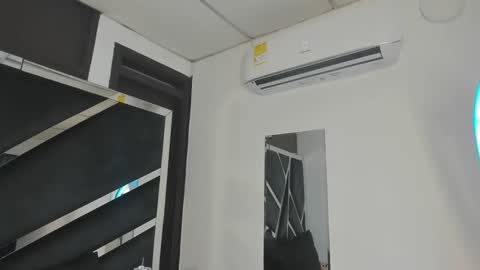 rubyxht online show from 10/17/25, 12:52