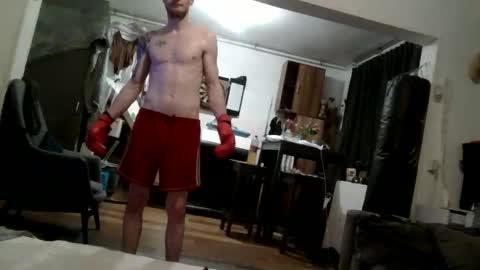 Snapshot of rudy25cm chatting on 10/15/25, 05:02 nick online show from 10/15/25, 05:02