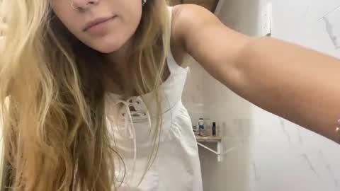 KaY online show from 06/27/26, 12:22