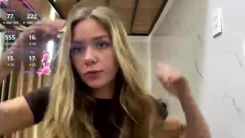 KaY online show from 07/18/26, 08:51