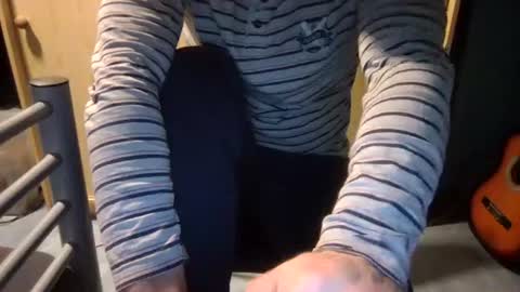 rugby_boy200 online show from 03/08/26, 06:34