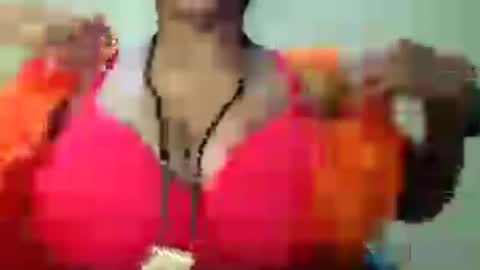 Snapshot of ruhi5064 chatting on 07/28/26, 06:42 Ruhi online show from 07/28/26, 06:42