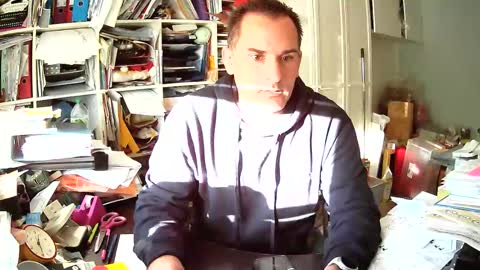 runner1978 online show from 11/19/25, 08:47