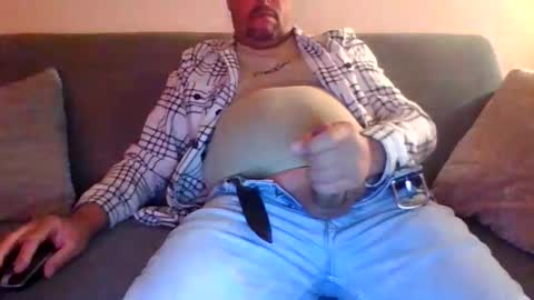 runner_1978 online show from 05/15/26, 09:11