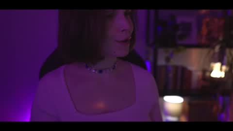 Snapshot of running_with_the_wolves chatting on 03/05/25, 10:32 Elena online show from 03/05/25, 10:32