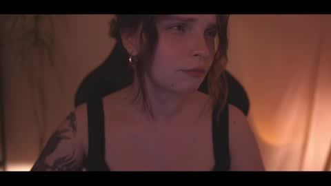 Elena online show from 04/24/26, 10:01