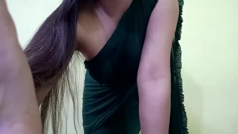 Snapshot of rupali01 chatting on 03/01/25, 03:21 Rupali online show from 03/01/25, 03:21