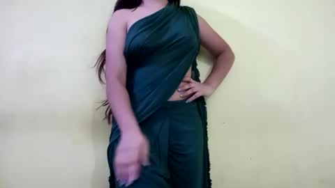 Snapshot of rupali01 chatting on 09/11/25, 09:09 Rupali online show from 09/11/25, 09:09