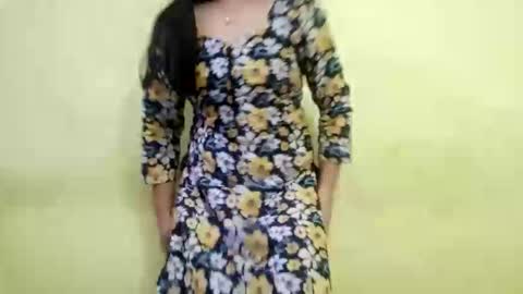 Snapshot of rupali01 chatting on 11/10/25, 04:06 Rupali online show from 11/10/25, 04:06