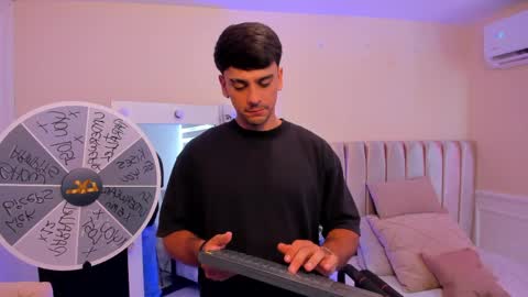 Russ online show from 03/25/26, 07:20