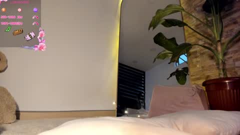 Lorenn online show from 01/08/25, 10:37