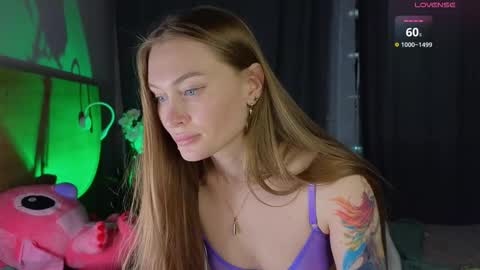 Mary online show from 03/09/25, 05:17