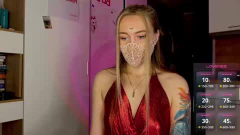 Mary online show from 11/08/25, 04:40