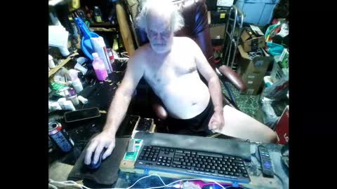 Russtenail21 online show from 01/12/26, 07:52