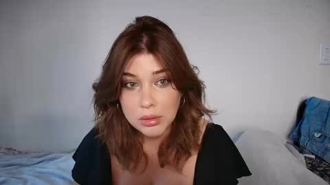 Alex online show from 10/28/25, 02:31