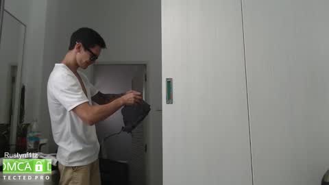 MillionDollarGuy online show from 09/10/25, 04:23