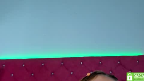 Ruth online show from 02/05/25, 02:16