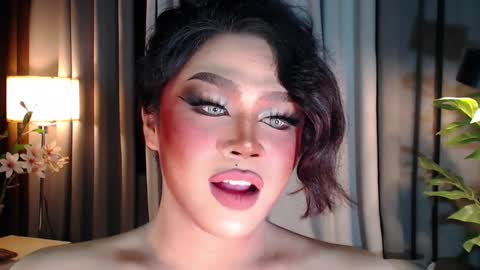 Samantha online show from 02/19/25, 04:33