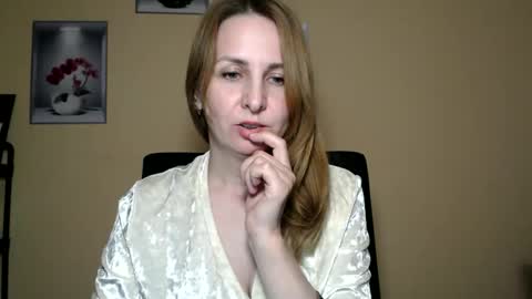 Ruth online show from 05/25/26, 09:32