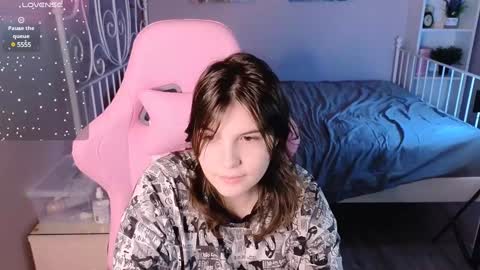 Ruyjin online show from 02/04/25, 10:54