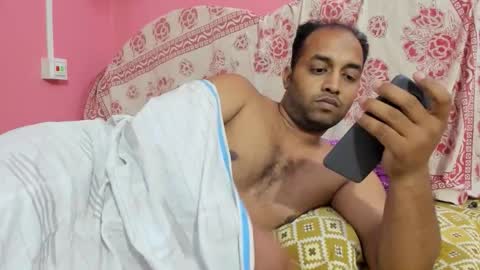 Snapshot of rwb17 chatting on 03/24/26, 09:09 rwb17 online show from 03/24/26, 09:09