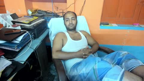 Snapshot of rwb17 chatting on 03/30/26, 12:50 rwb17 online show from 03/30/26, 12:50