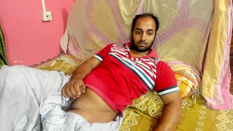 Snapshot of rwb17 chatting on 04/05/26, 11:57 rwb17 online show from 04/05/26, 11:57