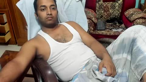 Snapshot of rwb17 chatting on 04/10/26, 05:45 rwb17 online show from 04/10/26, 05:45