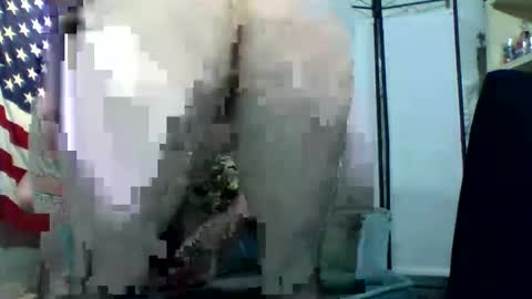 Snapshot of rwb1982 chatting on 01/05/25, 05:41 rwb1982 online show from 01/05/25, 05:41