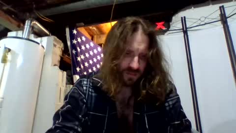 Snapshot of rwb1982 chatting on 01/10/25, 12:17 rwb1982 online show from 01/10/25, 12:17