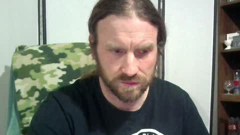 rwb1982 online show from 04/19/26, 04:50