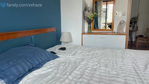 Snapshot of rxhaze chatting on 02/15/25, 04:25 Mari and Ash online show from 02/15/25, 04:25